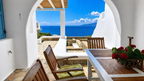 Panoramic Sea View Villa Saint Anna
