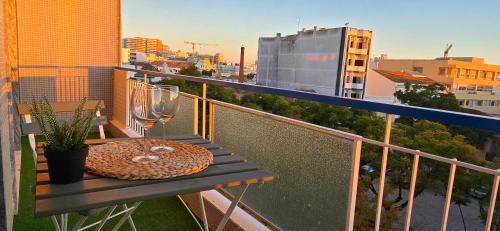 São Pedro Square Two-Bedroom Apartment