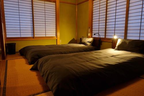 Abode Ojinmachi - Spacious Home Near Old Town with Free Parking for 3 Cars