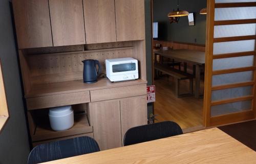 Abode Ojinmachi - Spacious Home Near Old Town with Free Parking for 3 Cars