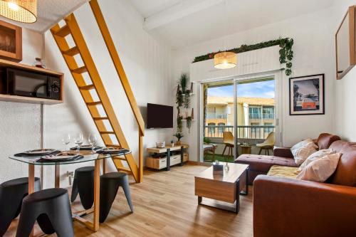 Moréa - residence avec piscine