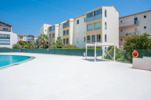 Moréa - residence avec piscine
