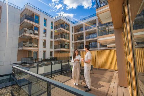 Azure Seaside Apartment - Luxury Apartment with Terrace, Balcony and Parking in Gdansk