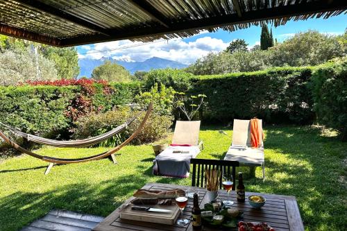 Quiet mini-villa "Dracena" with its pretty garden - 2 people