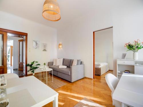 Arcadio Home - Urban Luxury Suite