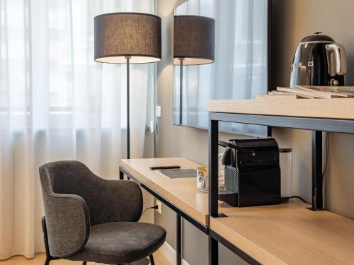 BE-Co Business Double Suite