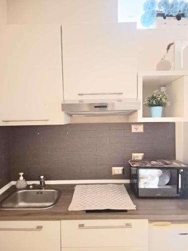 CONCEPT APARTMENT NAPLEs in centro città