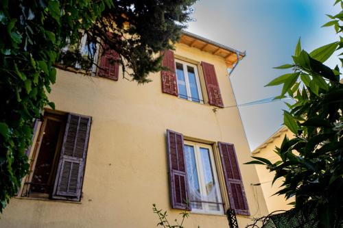 La Chaise Bleue