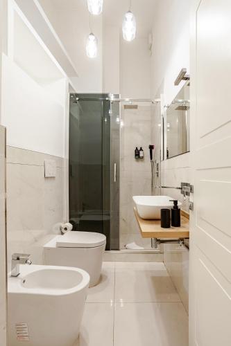 Duomo e tribunale luxury suite 2 bedroom 2 bathroom