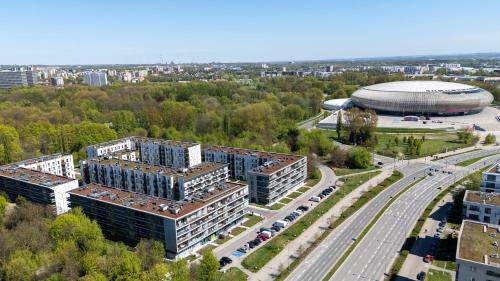 Tauron Arena Charming Apartment by BookingHost