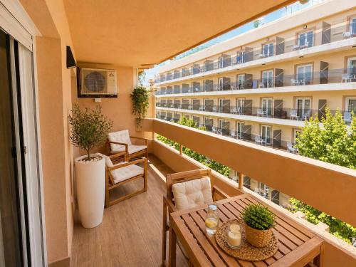 Esperanza Grand Apartments - Marbella Centro - con Amplia Terraza y Parking
