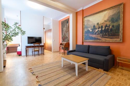 Opera Living Residences - City Center Apartments