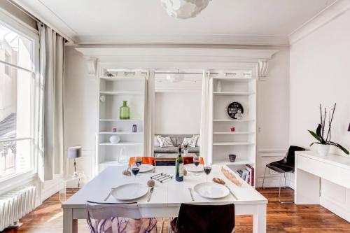 GuestReady - Spacious stay near Champs-Elysées