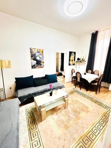 Family Apartment near Schönbrunn Palace HL11
