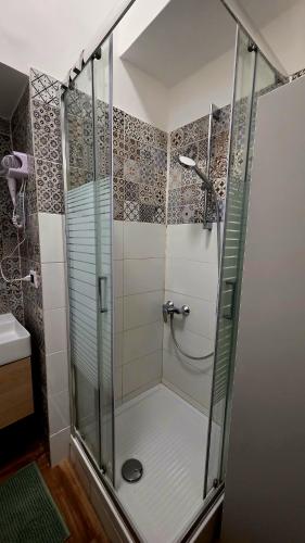 Garibaldi Maison - Suite & Jacuzzi