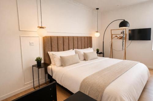 Lovely Renovated Studio Golden Square Pedestrian
