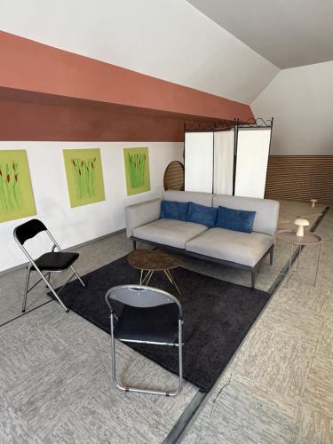 Design Boutique - zum historischen Bezirksgericht