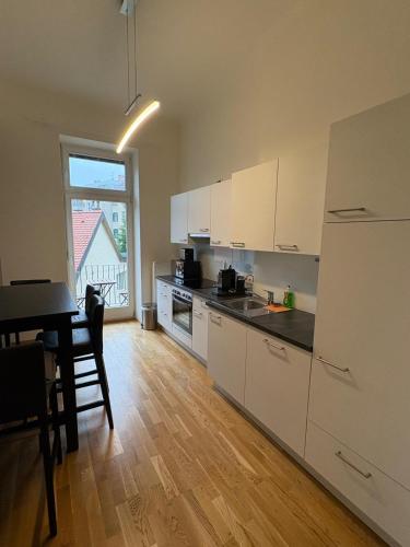 Premium Apartment close to city center