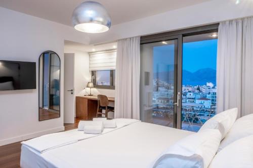Gioma Apartment with Lake View