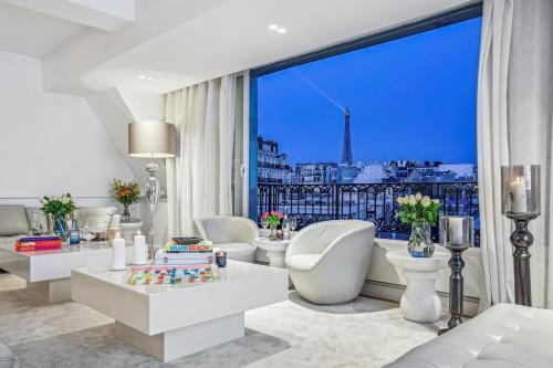KAZA BELLA - Trocadero, amazing Eiffel tower view