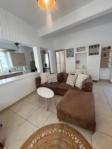 Foto Consolato House 4