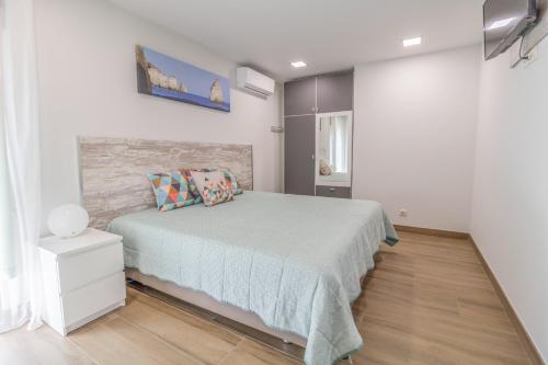 #035 2BR Oura Village Pool & Prime Location