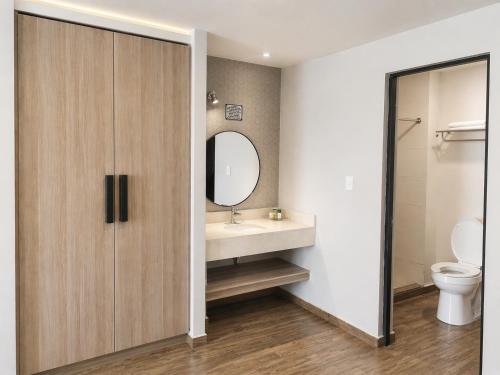 Bany a Hotel Nuvo
