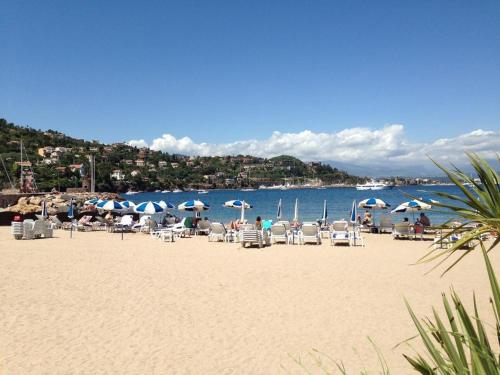 Villa 10 personnes , à 250m des plages