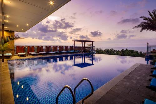 Vipol Mui Ne Hotel & Spa — Swimming pool