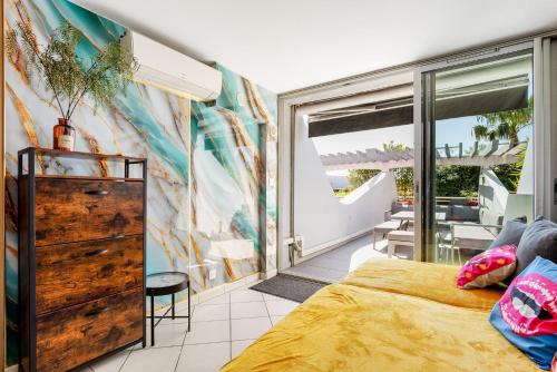appartement village naturiste port ambonne