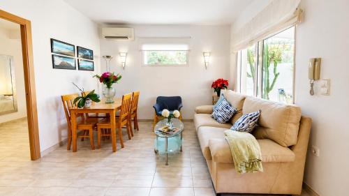 Apartamento Net Dénia planta baja 50m de la playa by Family Homes