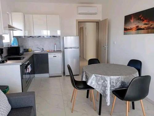 Beautiful 2 bed apartment