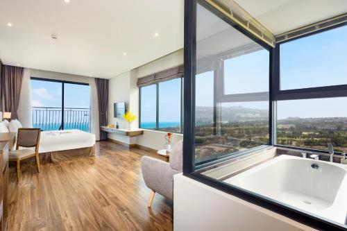 Vipol Mui Ne Hotel & Spa — Sea view