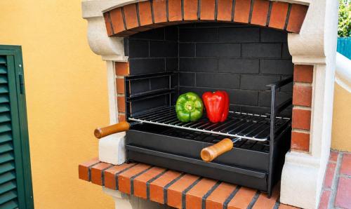 Villa Royal Sandals - com BBQ e piscina aquecível em Albufeira
