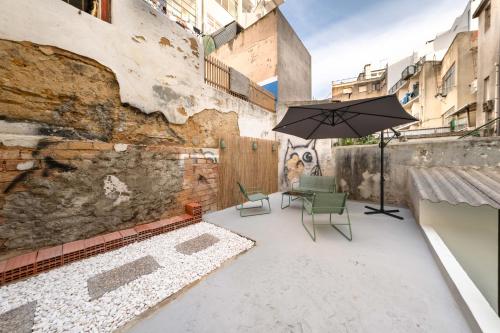 Flat in central Lisbon with AC & private kitchen