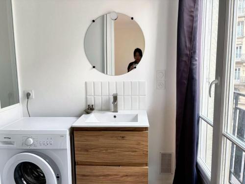 Élégant 2 pièces haussmannien avec balcon Paris 5e