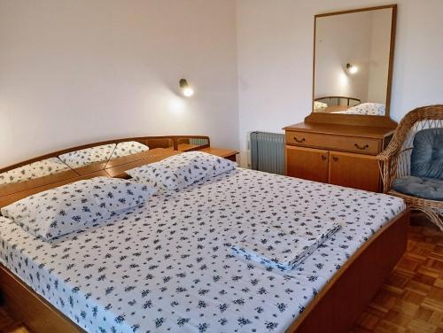 Cozy apartment in Trogir