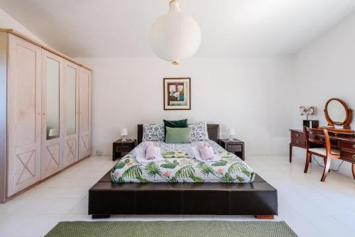 Casa no Limoeiro, Stylish Countryside Retreat Near