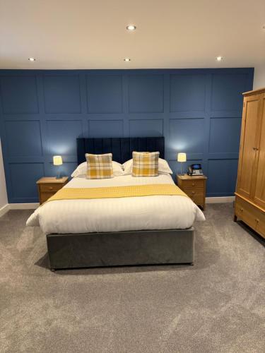 The Britannia Inn and Restaurant — Bedroom