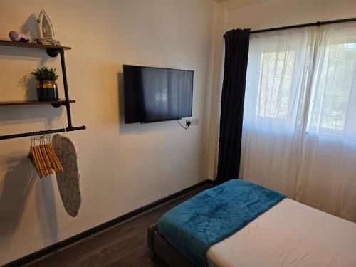 Gallery image of Eastwood Guest House - Receptionless in Marston Green