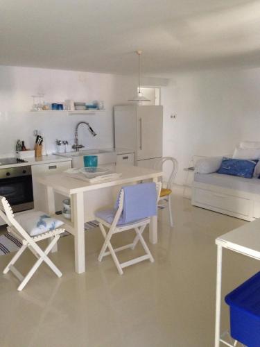 White Apartment Krk With Private Garden