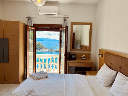 Alekas Parga Apartments