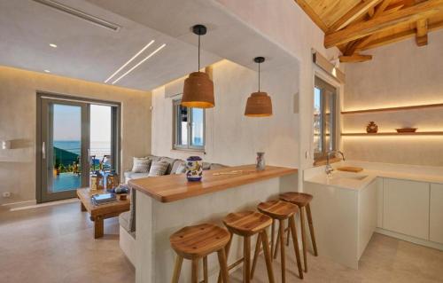 Pnoé Residence Private Villa with Panoramic Sea View