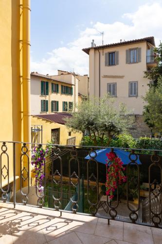 Annetta's House
