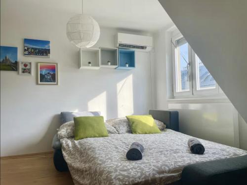 60 m2 Central Rooftop Apartment with AC