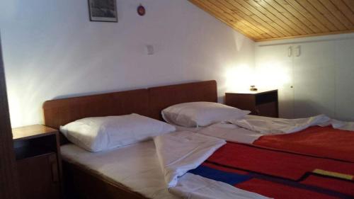 Apartments Skulin