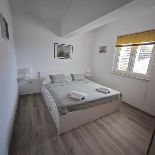 Apartment by the beach
