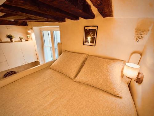 Charming renovated Air Conditioned Studio, Panthéon, Notre Dame