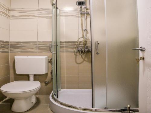 Un baño de Apel Luxury