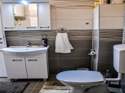 Un baño de Apel Luxury